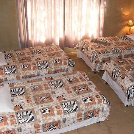 Harnas Wildlife Foundation Gobabis Ngoại thất bức ảnh